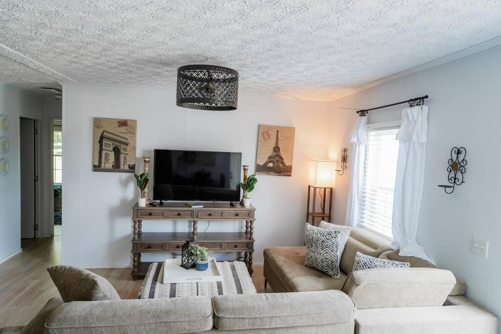Beautiful Stylish 3 Bedroom Home In Greenville Kültér fotó